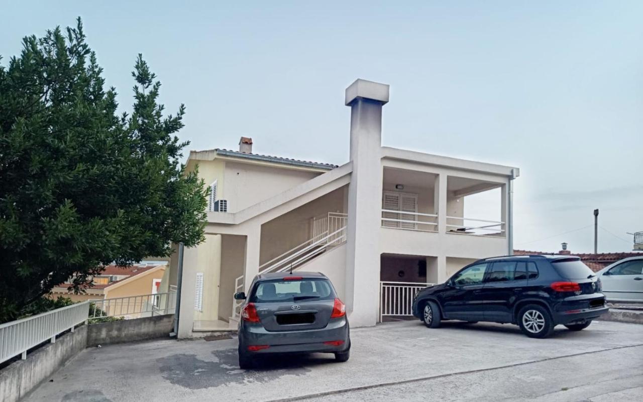 Apartman Lux Makarska Zewnętrze zdjęcie