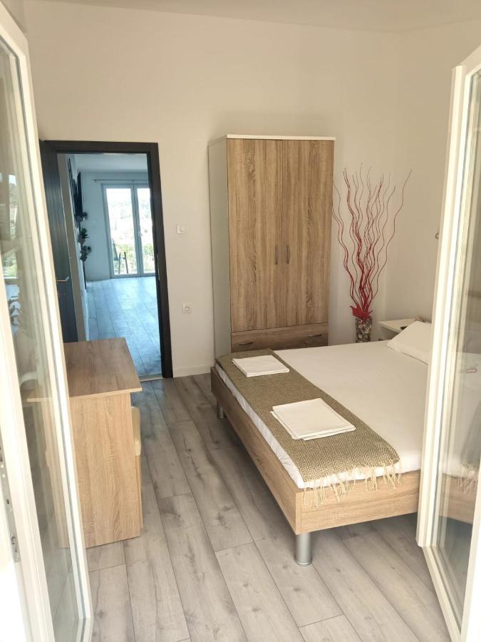 Apartman Lux Makarska Zewnętrze zdjęcie
