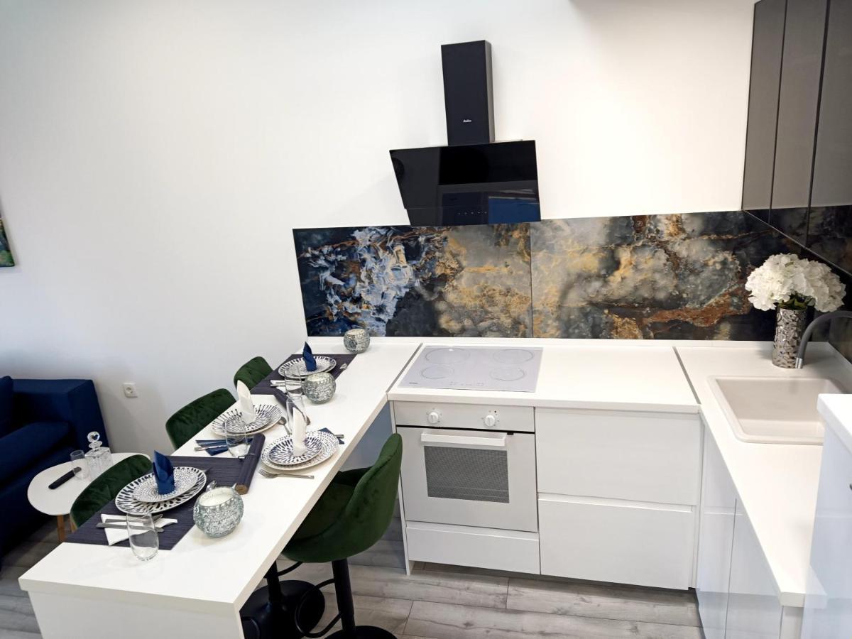 Apartman Lux Makarska Zewnętrze zdjęcie