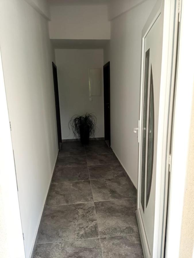 Apartman Lux Makarska Zewnętrze zdjęcie