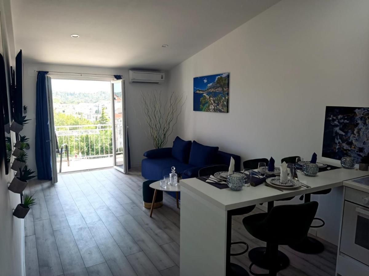 Apartman Lux Makarska Zewnętrze zdjęcie