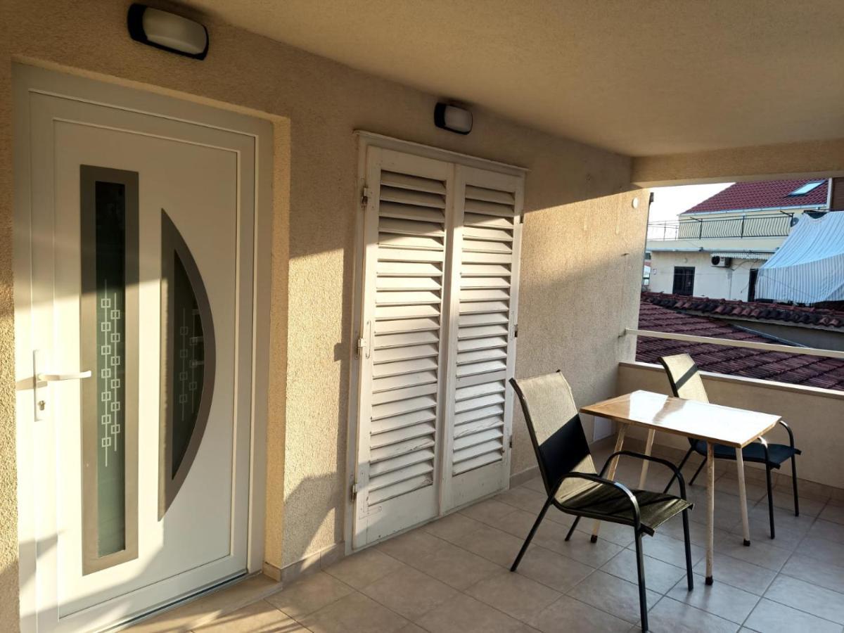 Apartman Lux Makarska Zewnętrze zdjęcie